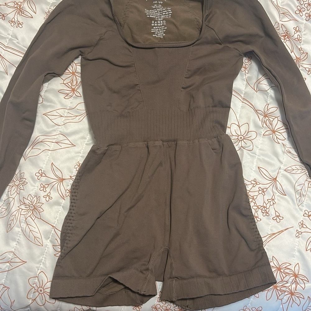 Good karma long sleeve runsie (no longer produced) color “driftwood”